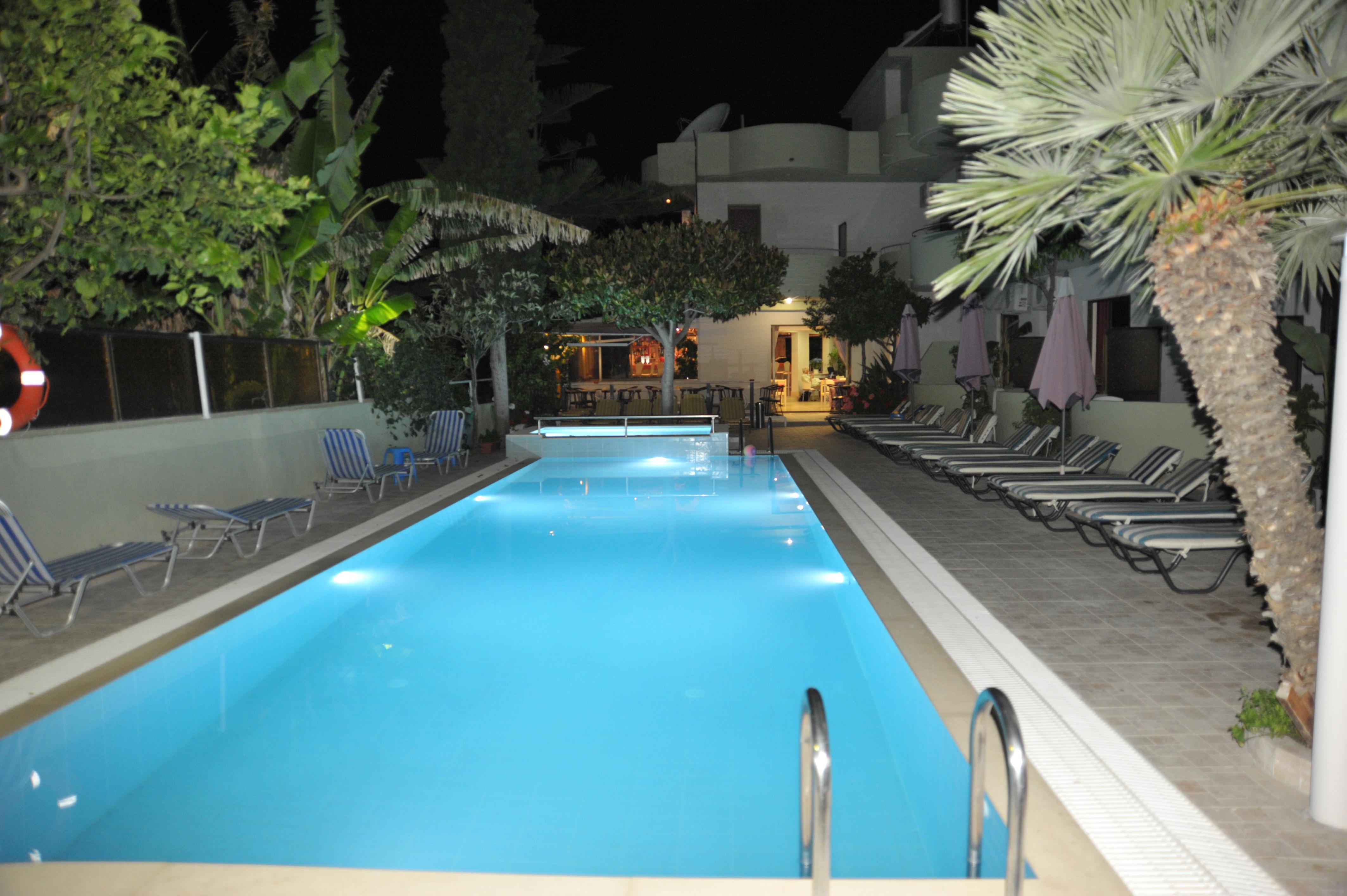 Anseli Hotel 클레마스티 외부 사진