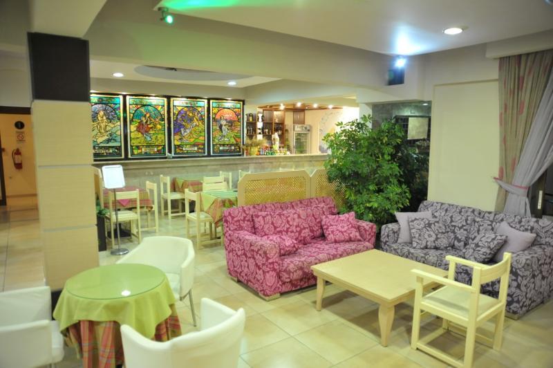 Anseli Hotel 클레마스티 외부 사진